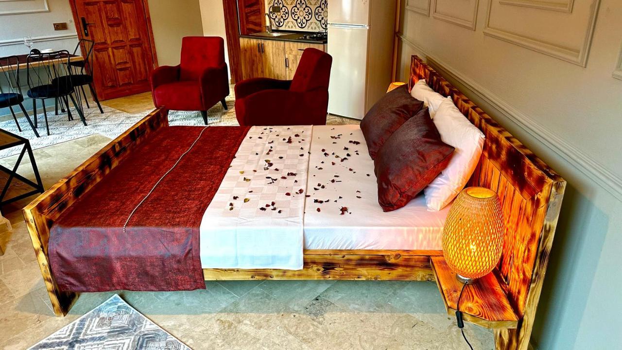 Villa Tas Konak Hacisekililer Luaran gambar
